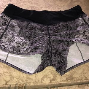 Lululemon active short